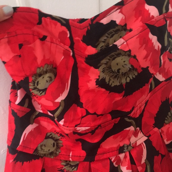Strapless red floral dress - Picture 2 of 3